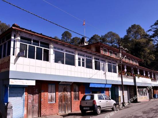 Сукха: Hotel Meghdoot