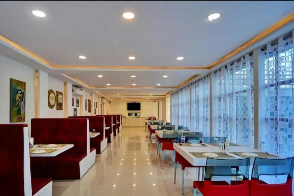 Тарапит: Gods County. Resort & Banquets