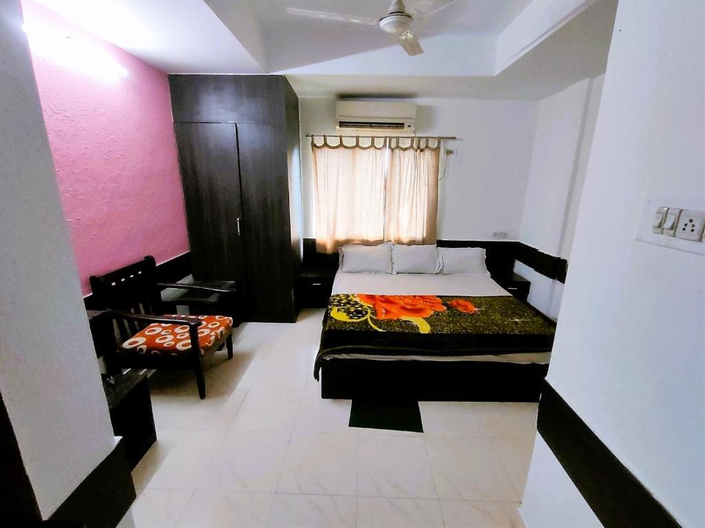 Тарапит: Chakra Nayan Tara Sonu Inn
