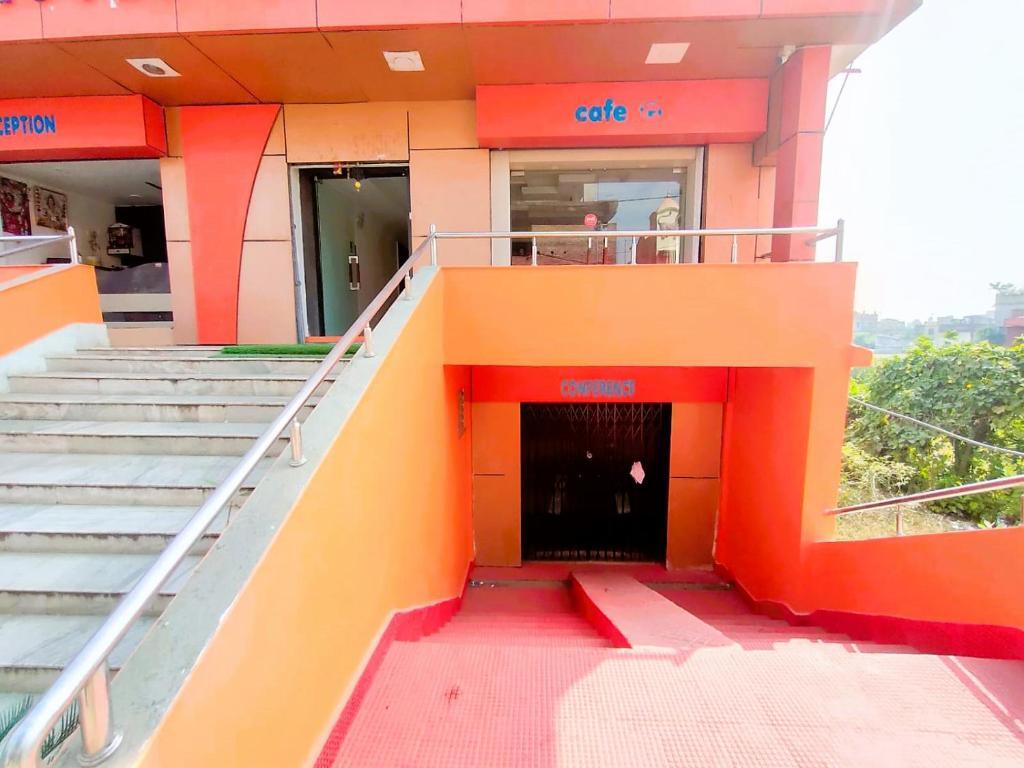 Тарапит: Chakra Nayan Tara Sonu Inn