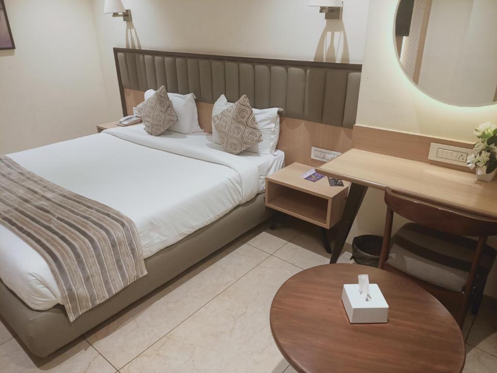 Тхане: Rudra Shelter Business Hotel