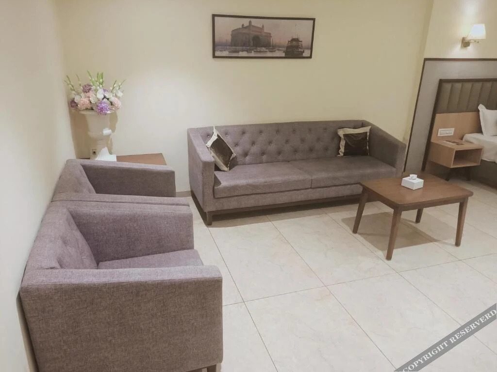 Тхане: Rudra Shelter Business Hotel