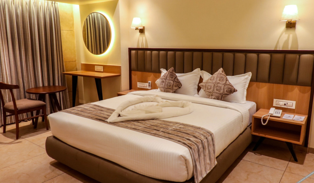 Тхане: Rudra Shelter Business Hotel