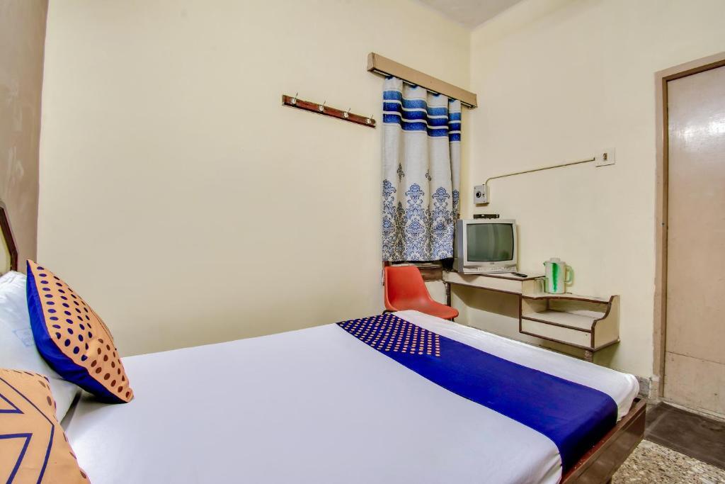 Тирупати: SPOT ON 65711 Hotel New Aiswarya