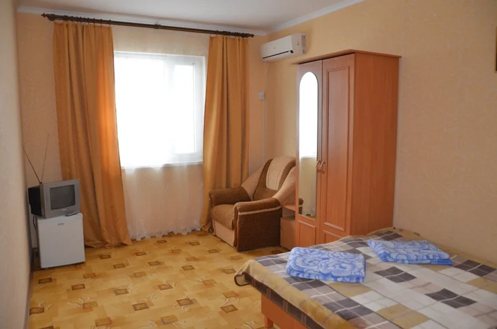 Судак: Гостевой Дом Эммилия