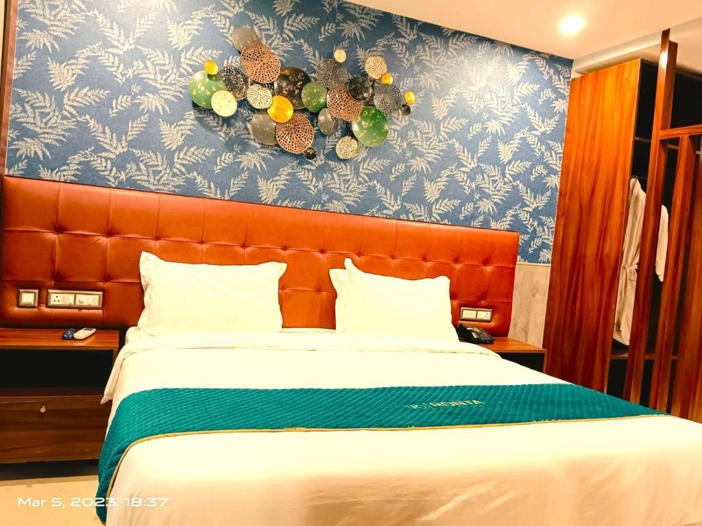 Зиракпур: Ronta World Hotels