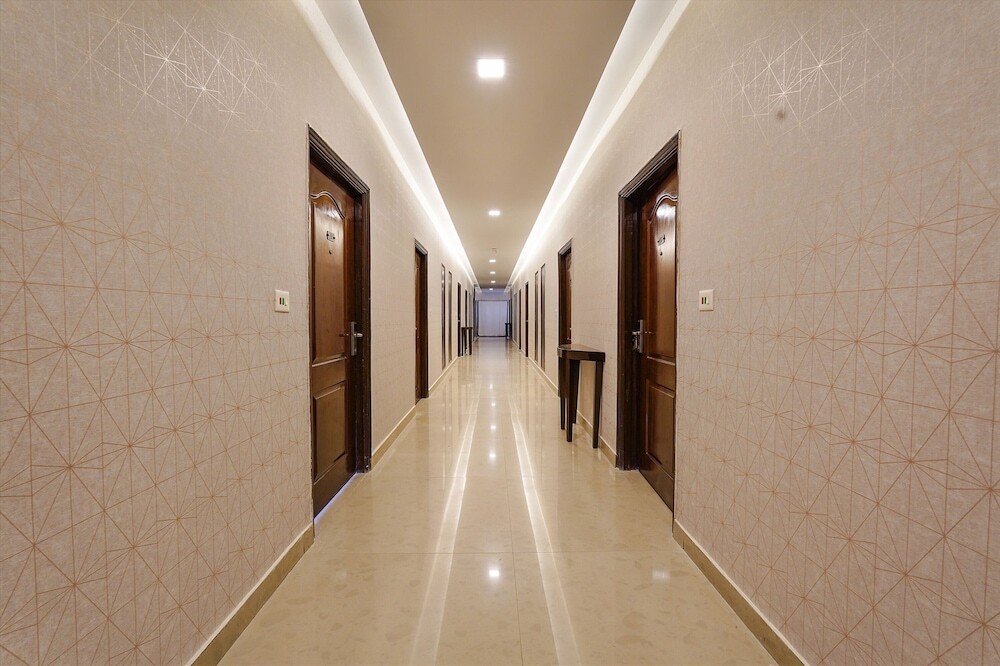 Бангалор: Fabhotel Chris