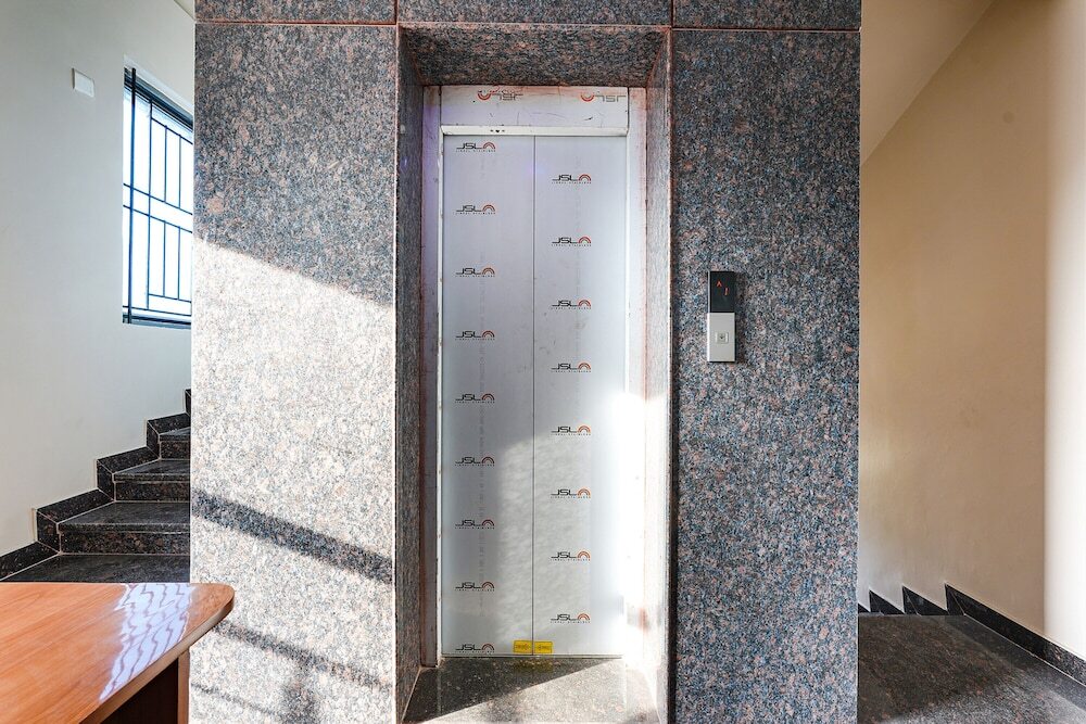 Бангалор: Fabhotel Whitefield Suites