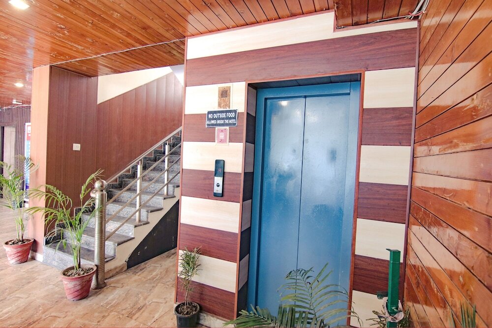 Дехрадун: Fabhotel Doon Maira