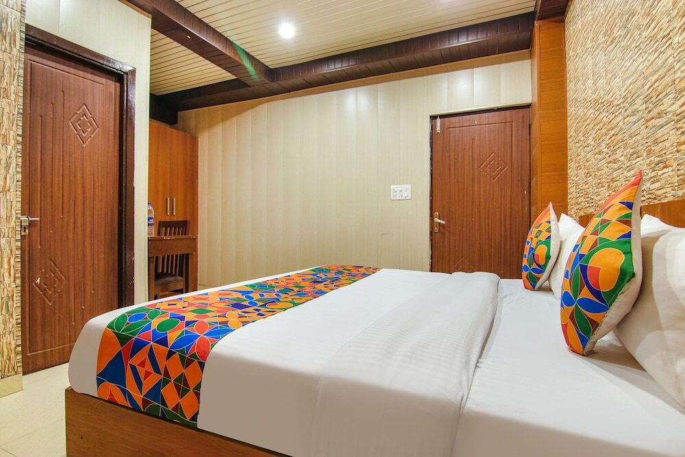 Дехрадун: Fabhotel Doon Maira