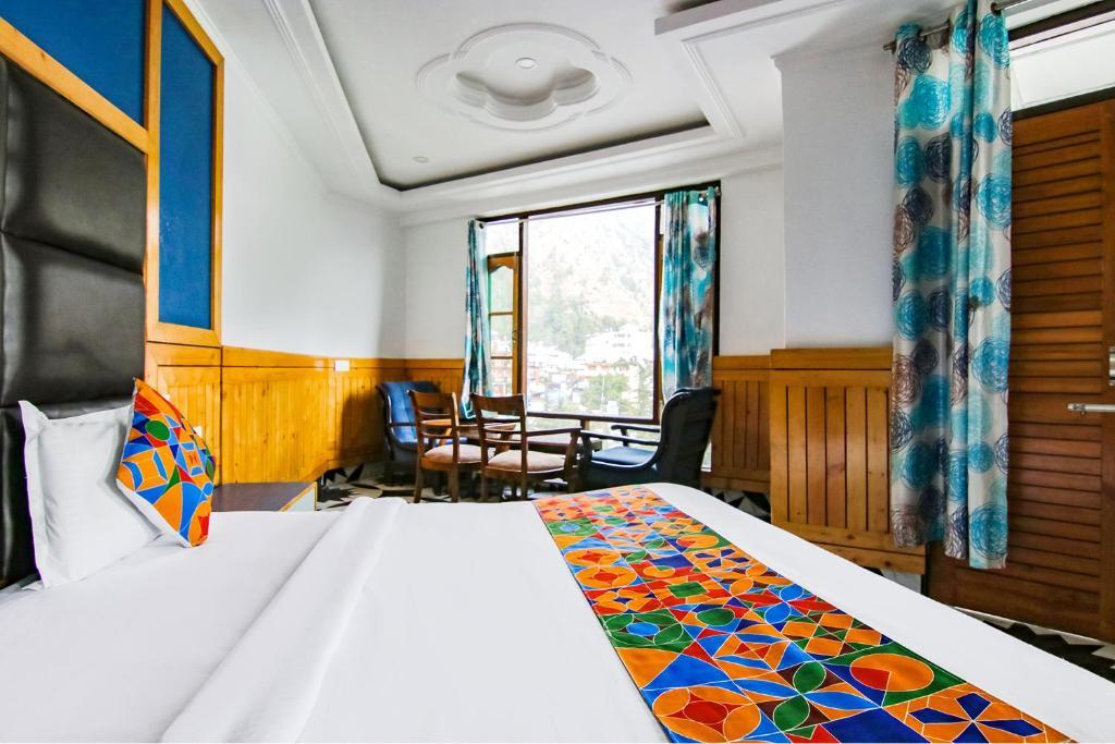 Дармсала: Fabhotel Rosewood Inn I