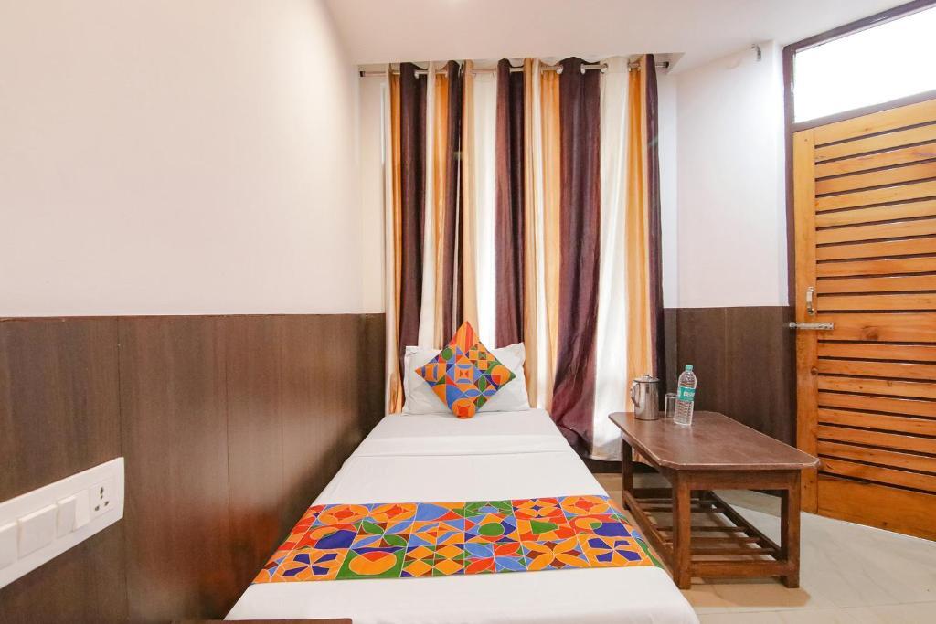 Дармсала: Fabhotel Rosewood Inn I