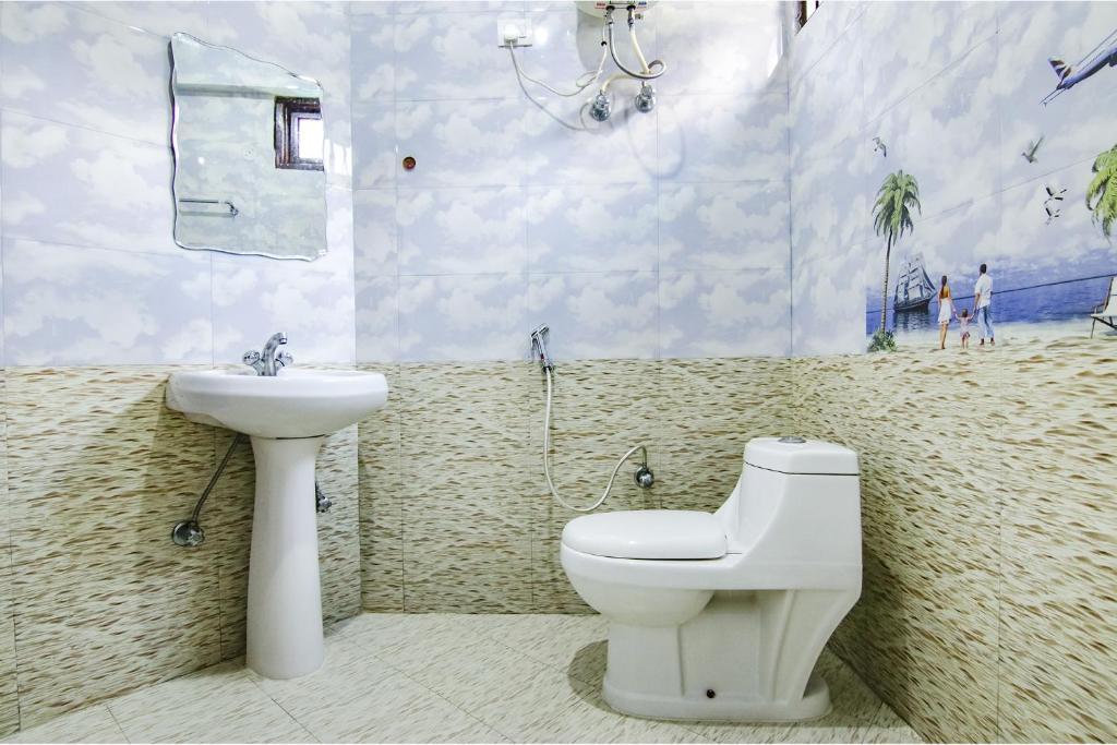 Дармсала: Fabhotel Rosewood Inn I