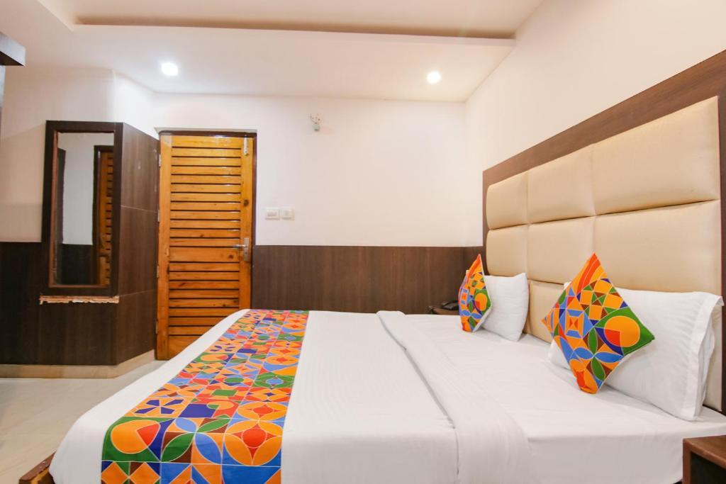 Дармсала: Fabhotel Rosewood Inn I