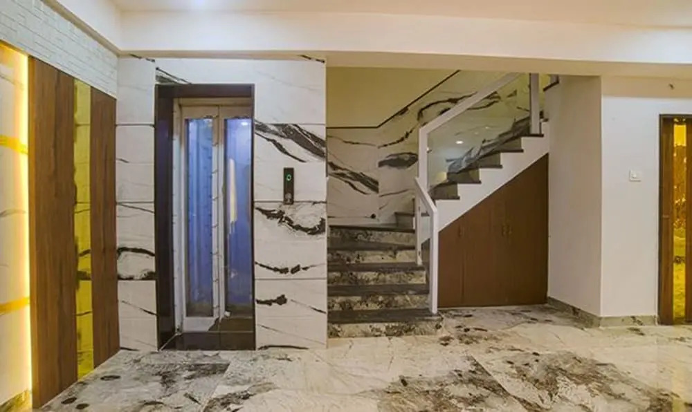 Индаур: Fabhotel Elite Residency
