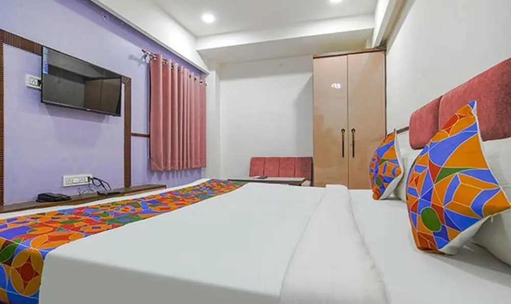 Индаур: Fabhotel Elite Residency