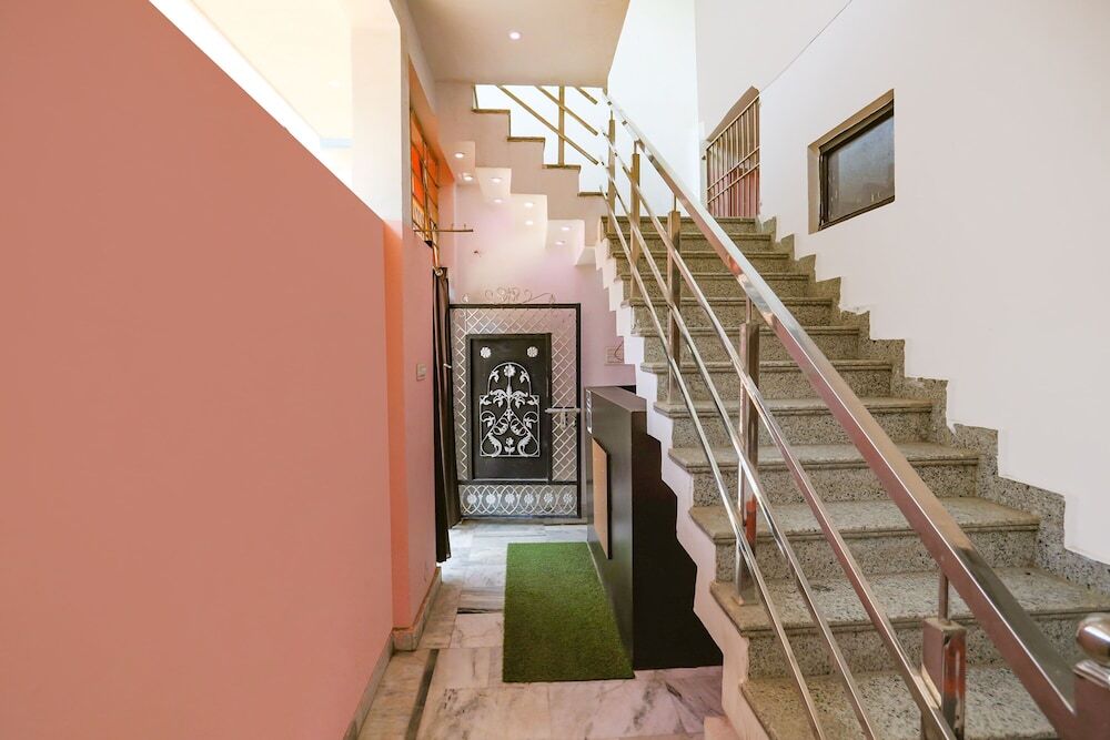 Канпур: Fabhotel Occazia Palace