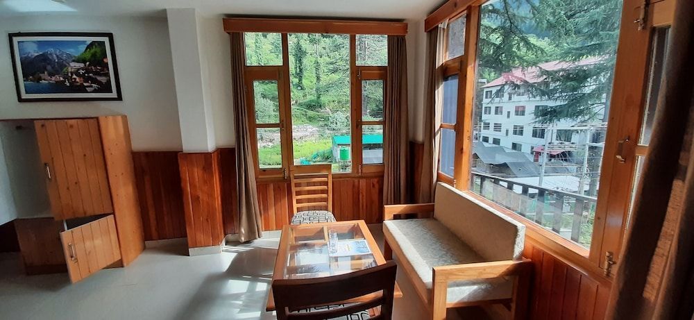 Hotel Aman Palace Kasol — фото 5
