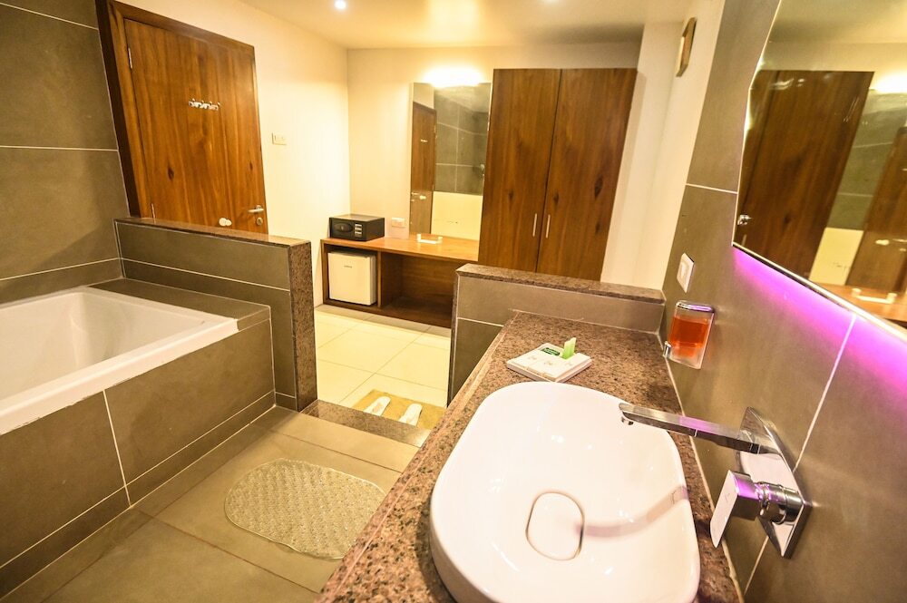 Сомнатх: Pride Divine Resort Somnath