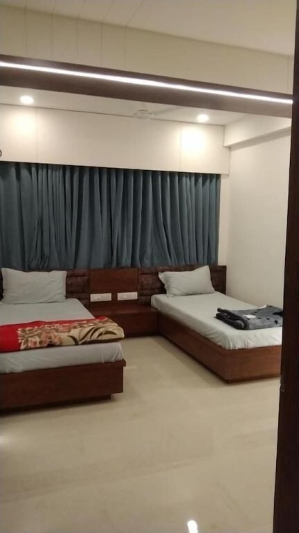 Ахмедабад: Hotel Murlidhar Kasindra
