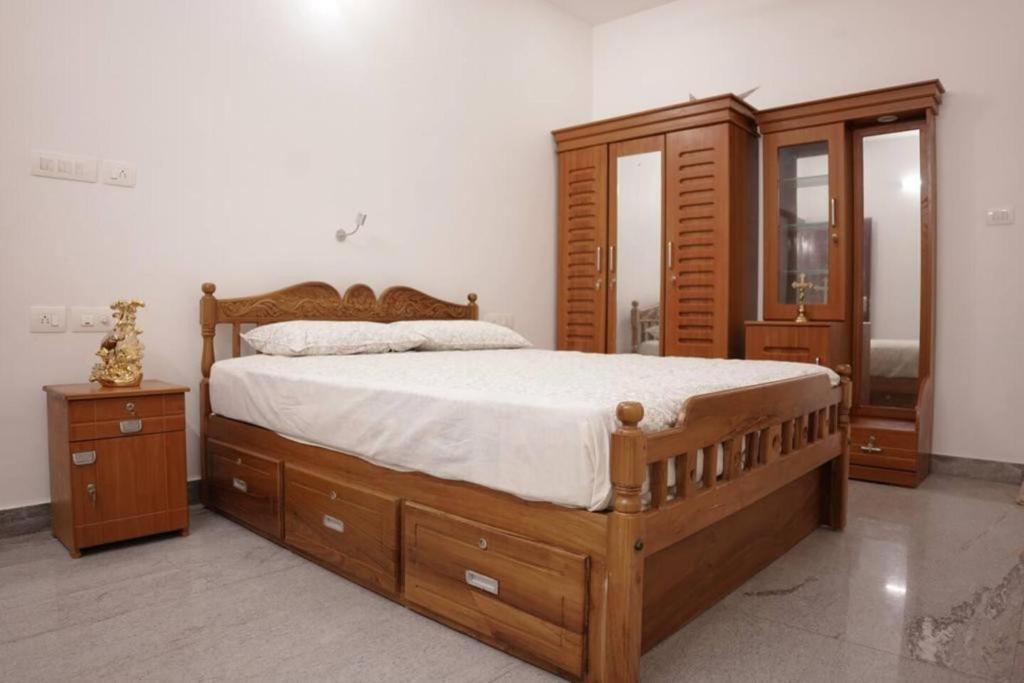 Вайпин: Beautiful 2-bed Apartment in Ernakulam