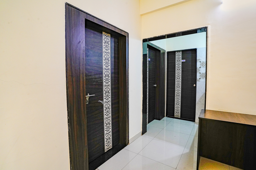 Пуна: FabHotel Himalay