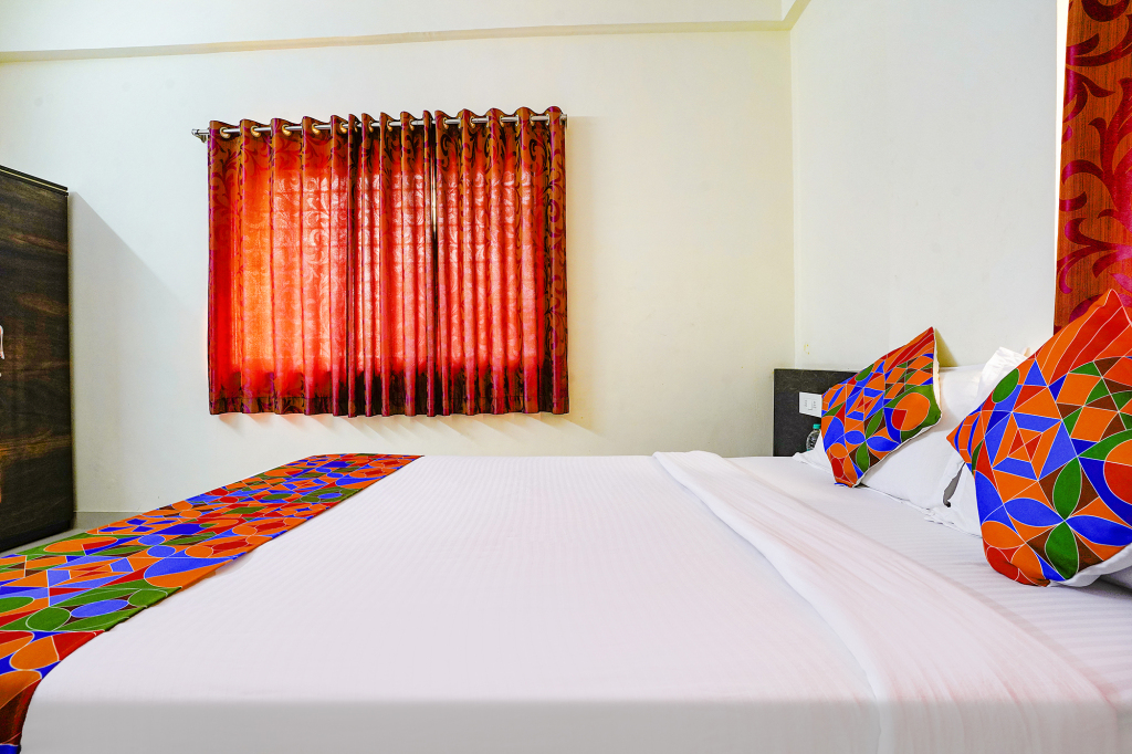 Пуна: FabHotel Himalay