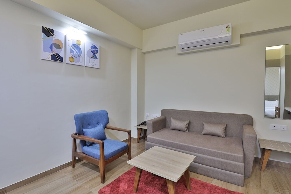 Вадодара: hotel monville