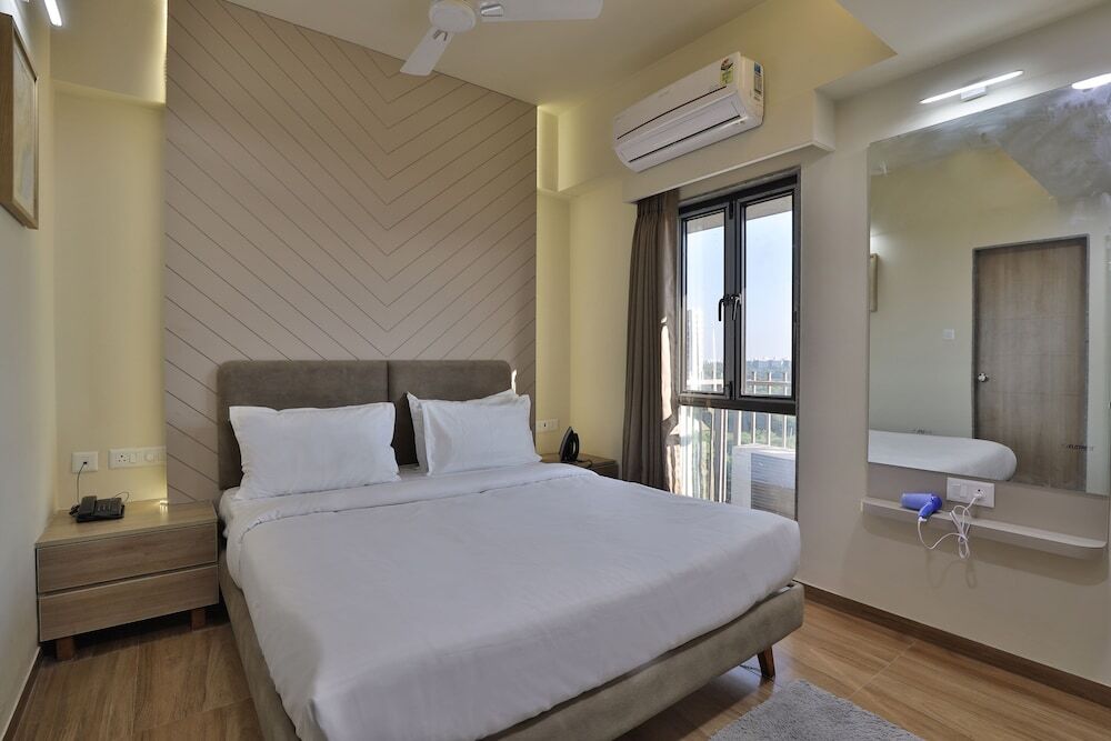 Вадодара: hotel monville