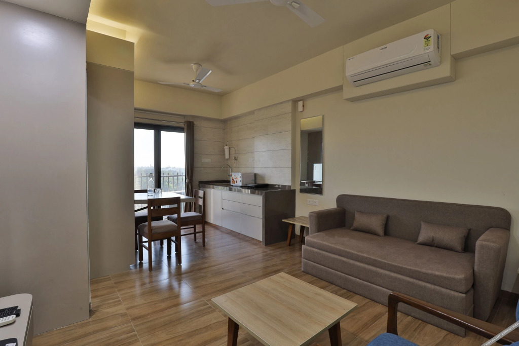 Вадодара: hotel monville