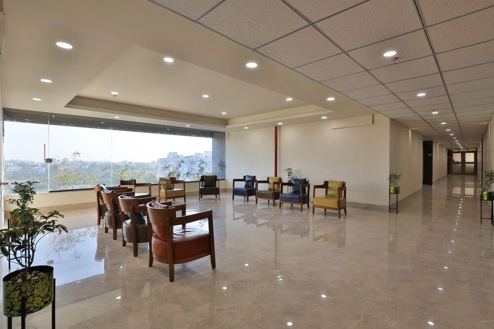 Вадодара: hotel monville