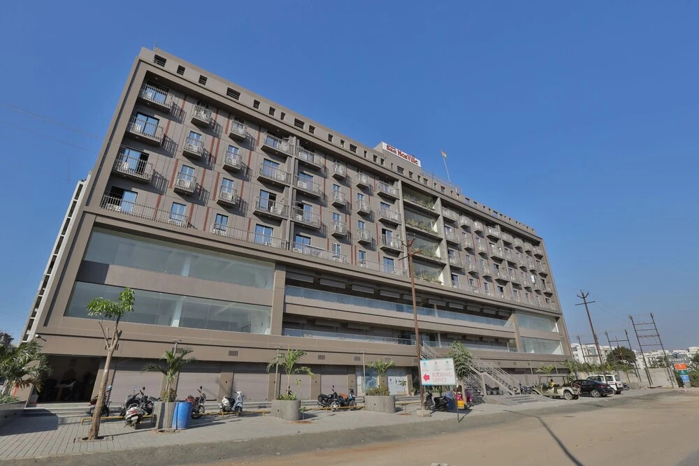 Вадодара: hotel monville