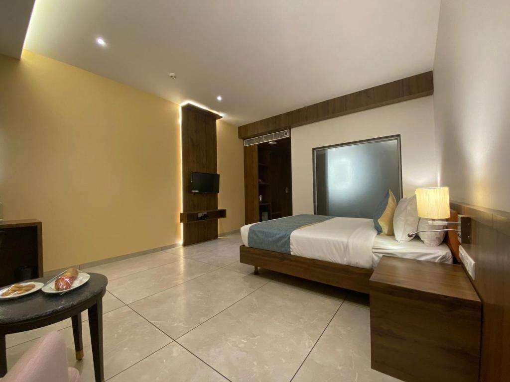 Промышленная Зона Морби: Click Hotel LH Seven Morbi