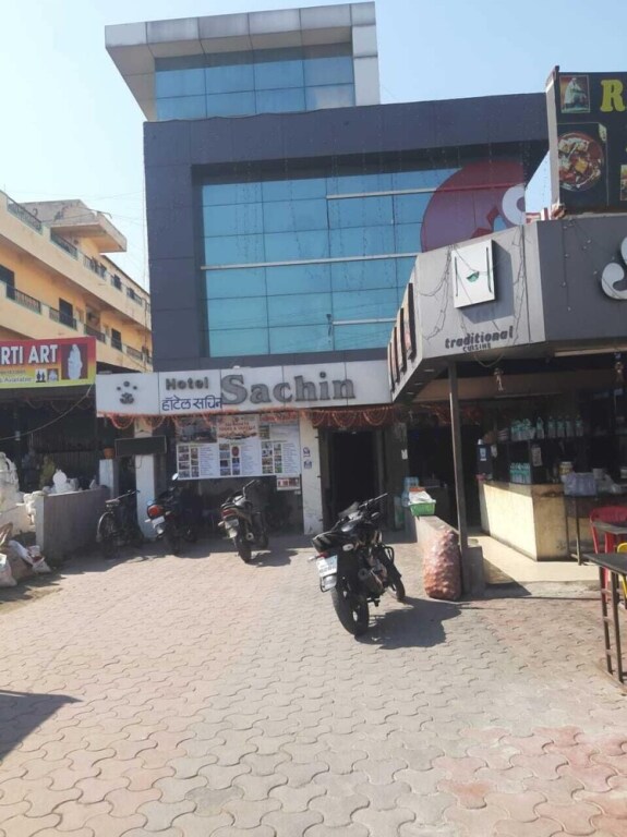 Ширди: Hotel Sachin - 50 Meters From Temple