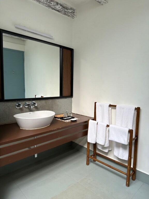 Гоникоппал: Machaan Wilderness Lodge Nagarahole