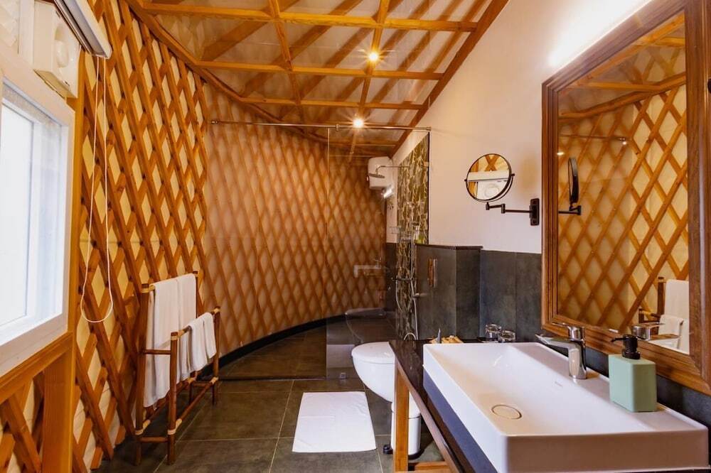 Гоникоппал: Machaan Wilderness Lodge Nagarahole