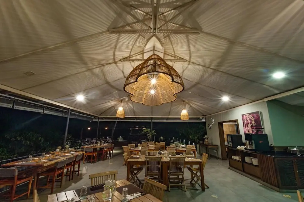 Гоникоппал: Machaan Wilderness Lodge Nagarahole