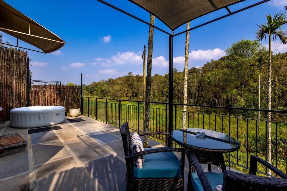 Гоникоппал: Machaan Wilderness Lodge Nagarahole