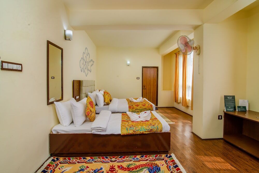 Гангток: Muscatel Grand Silkroute 300 Mts MG Marg