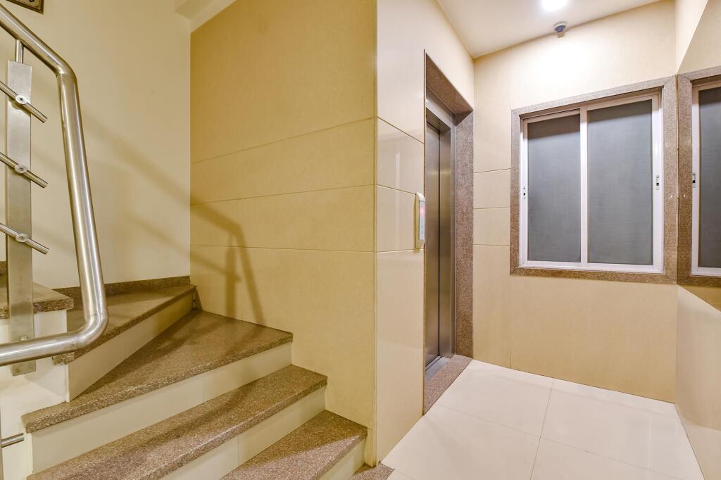 Сурат: Hotel Suncity
