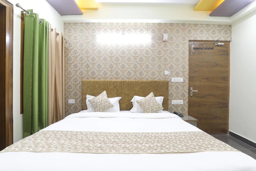Праяградж: Hotel Aman