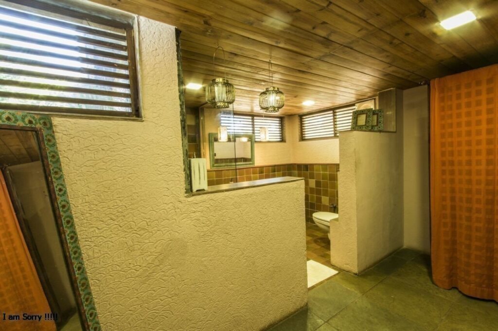 Сазан: The Lodge Gir