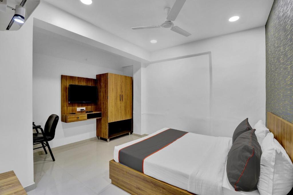 Гандхинагар: Hotel Royal Mansion ,Gandhinagar