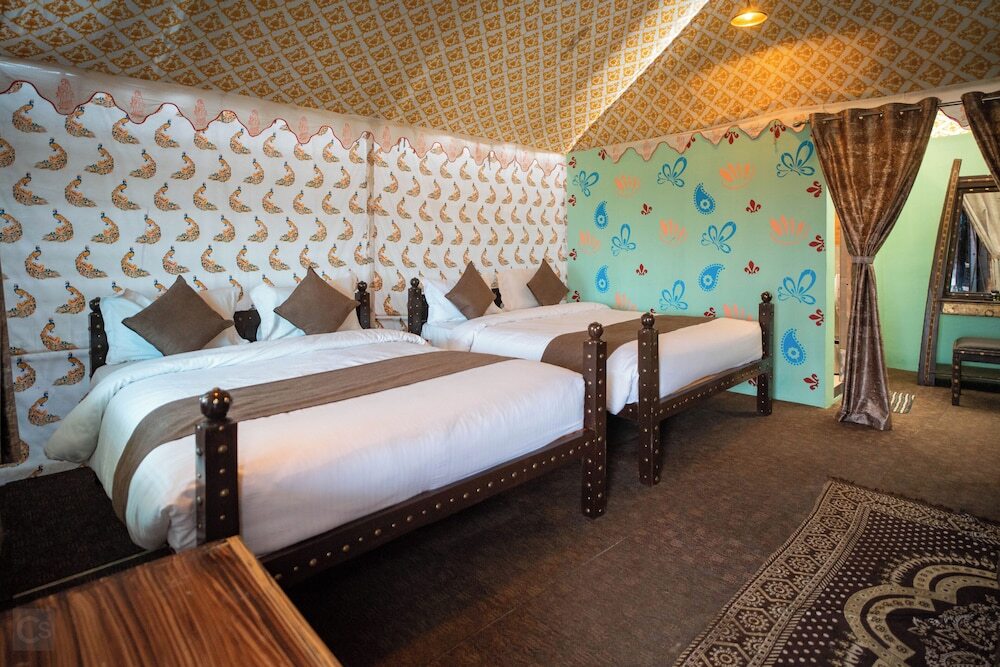 Гарудешвар: The Royal Heritage Tent Resort - Statue Of Unity