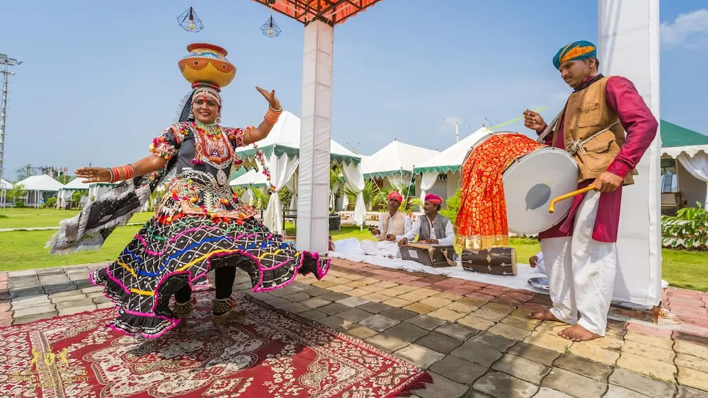 Гарудешвар: The Royal Heritage Tent Resort - Statue Of Unity