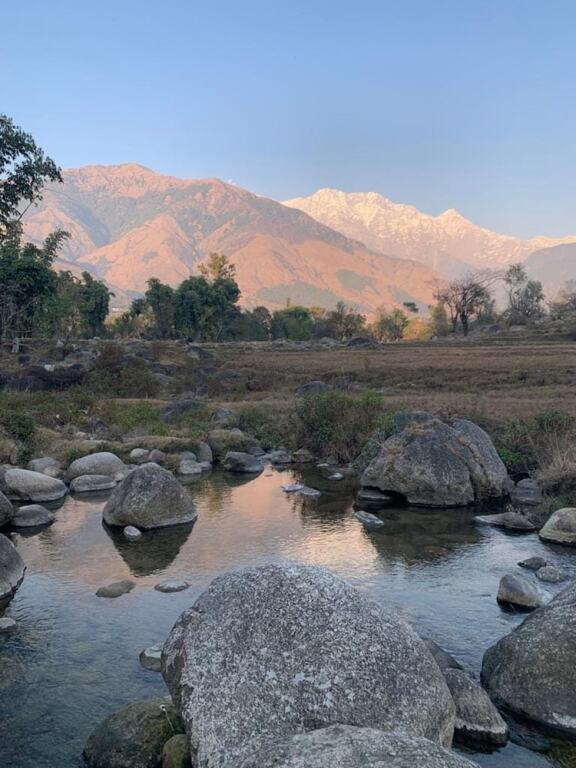 Кангра: Osho Himalayas