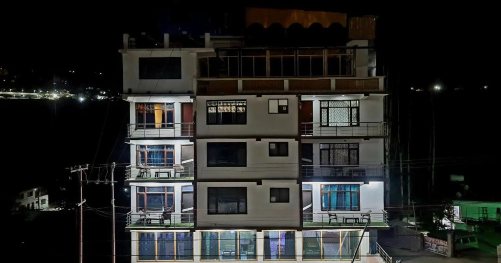 Каргил: Hotel D Indian Kargil