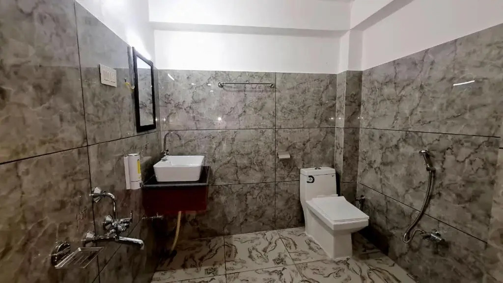 Каргил: Hotel D Indian Kargil
