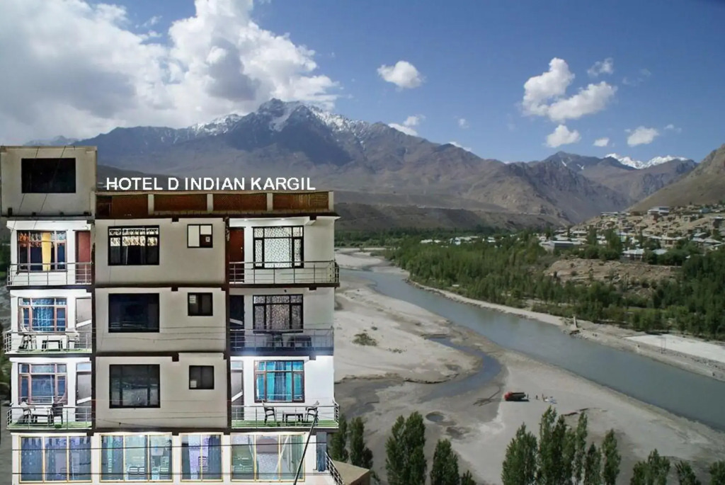 Каргил: Hotel D Indian Kargil