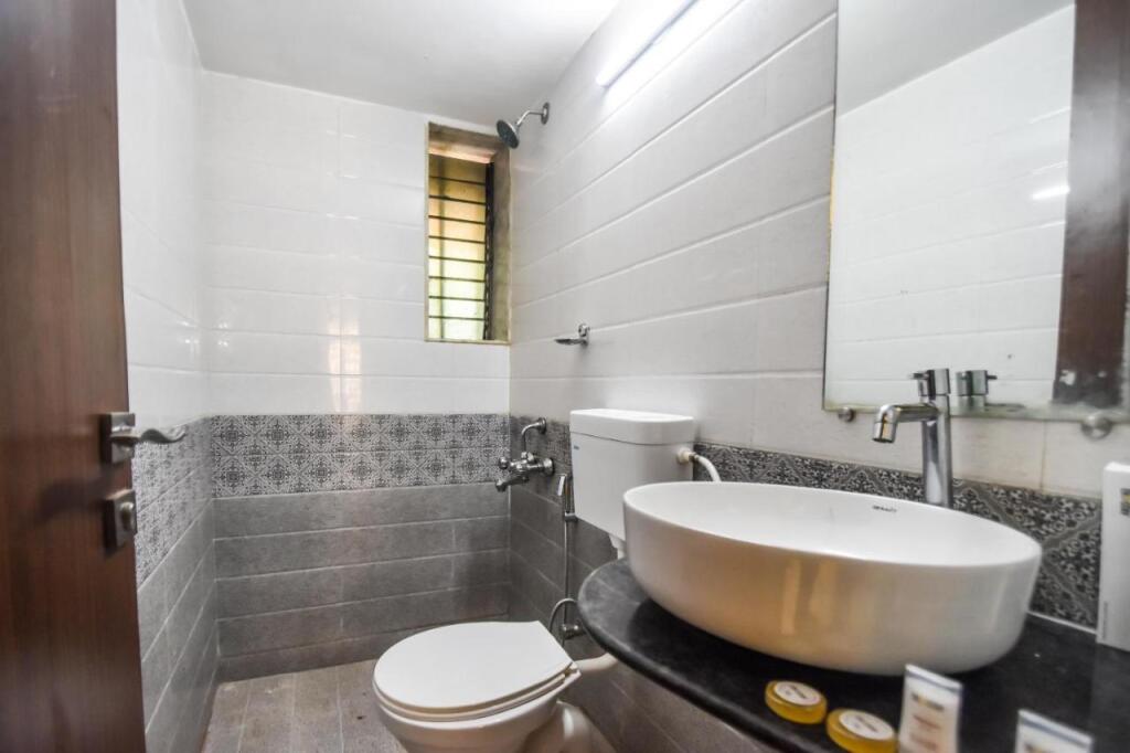 Лонавала: 2Bhk Hill View